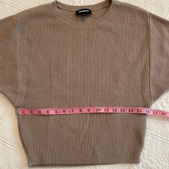 Express Crew Neck Dolman Sleeve Ribbed Sweater Tan/Brown - Picture 11 of 12